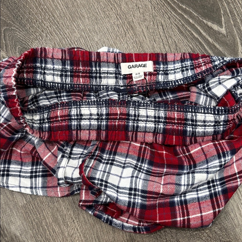 Garage Size XS/S Red Plaid Pajama Set - Picture 4 of 8